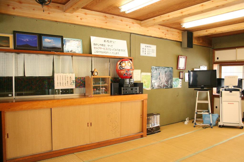 Ryokan Kajiyaso Yamanakako Bagian luar foto